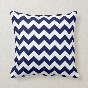 Cojín Decorativo Chevron blanco y azul de la marina