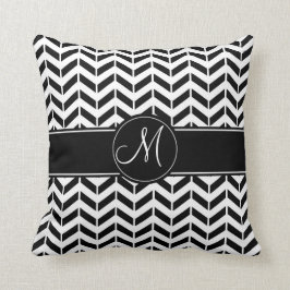 Cojín Decorativo Chevron negro geométrico con el monograma de