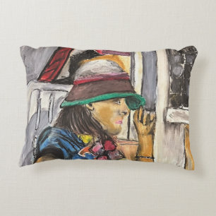Cojín Decorativo Chica con sombrero vívido