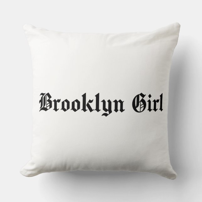Cojín Decorativo Chica de Brooklyn (Anverso)