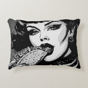 Cojín Decorativo Chica gótica de estilo gráfico BW de los 50 comien
