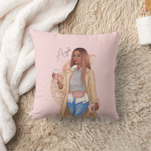 Cojín Decorativo Chica Morena Bohemica con Brillo Falso Tan Cabello