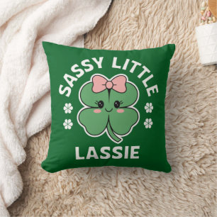 Cojín Decorativo Chica Pequeña con Sabor Día de San Patricio Niños