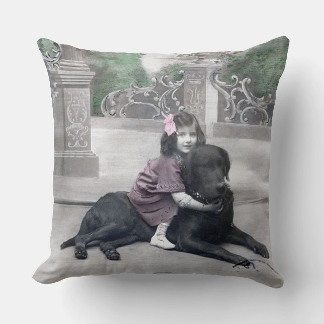 Cojín Decorativo Chica y su perro (Anverso)