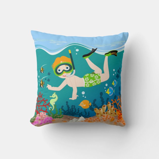 Cojín Decorativo Chico de buceo bajo el mar (Anverso)