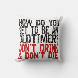 Cojín Decorativo Chiste de tiempo antiguo de recuperación
