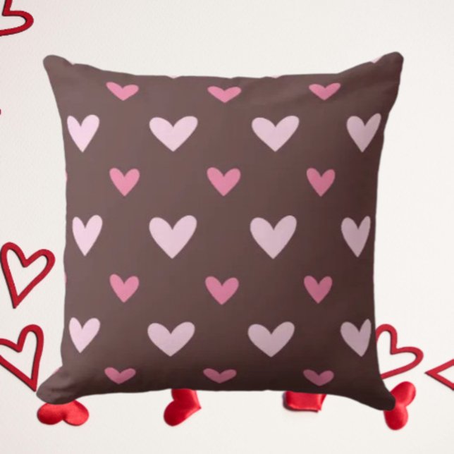 Cojín Decorativo Chocolate & Pink Heart Pattern Throw Pillow (Subido por el creador)