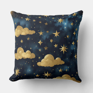 COJÍN DECORATIVO CIELO NOCTURNO CON NUBES Y ESTRELLAS AZULES Y ORO