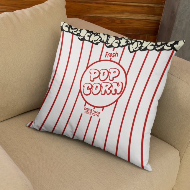 Cojín Decorativo Cine en casa de Popcorn Fresco (A fun "bag of popcorn" for any home theater.)