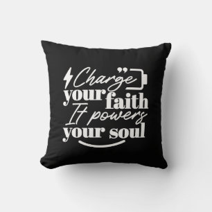 Cojín Decorativo Cita Cristiana Motivacional – Carga Tu Fe