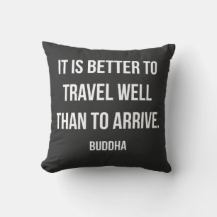 Cojín Decorativo Cita de Buda para Llegar Bien Viajar