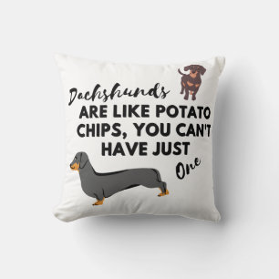 Cojín Decorativo Cita de perro graciosa: Dachshunds y chispas de pa