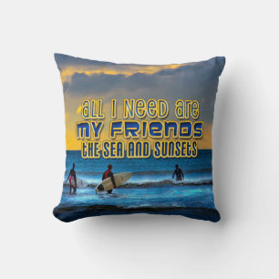 Cojín Decorativo Cita de surf, foto de puesta de sol - amigos, el m