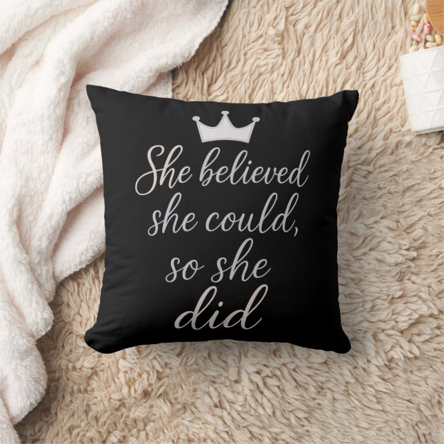 Cojín Decorativo Cita inspiradora para mujeres (Manta)