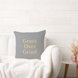 Cojín Decorativo Cita minimalista gris de Gracia sobre esfuerzo