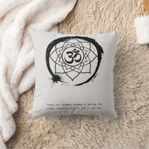 Cojín Decorativo Cita Zen: Sabiduría y meditación