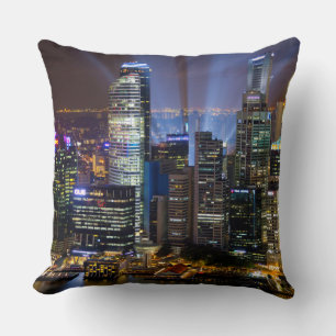 Cojín Decorativo Ciudad de Singapur en el centro por la noche