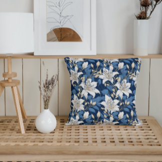 Cojín Decorativo Clásica Floral Lilis White Blue Spring Garden