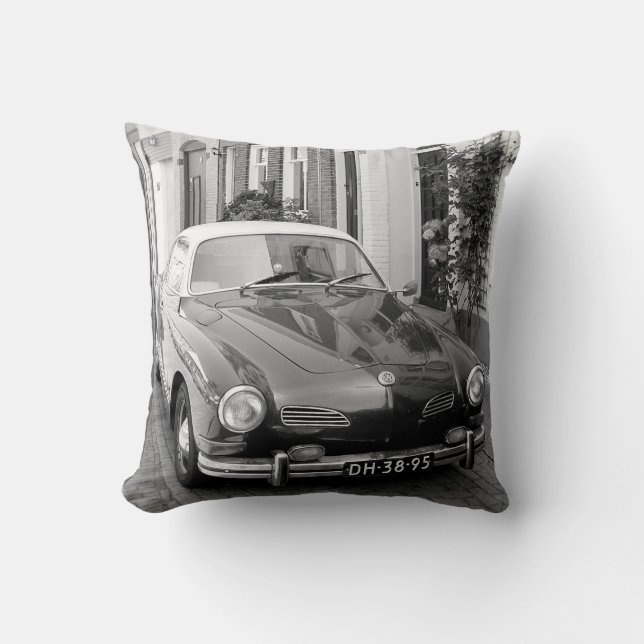 Cojín Decorativo Classic Car Karmann Ghia B&W (Anverso)
