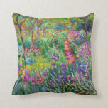Cojín Decorativo Claude Monet: El jardín Iris de Giverny<br><div class="desc">Una colorida almohada clásica con iris garden en Giverny,  pintada por el pintor impresionista francés Claude Monet.</div>