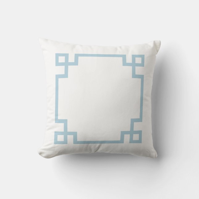 Cojín Decorativo Clave griega azul cielo y blanca (Anverso)