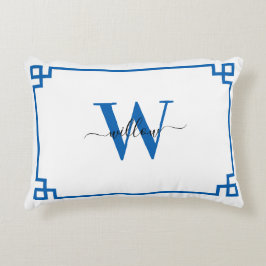 Cojín Decorativo Clave griega azul y blanca monogramada