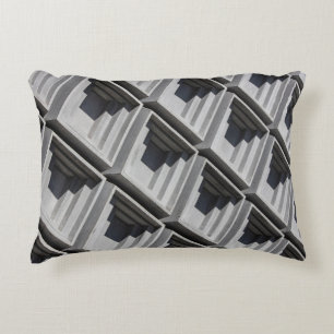 Cojín Decorativo Close-up photo of gray building