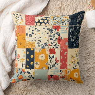 Cojín Decorativo Colcha Vibrante de Parche Floral en Tonos Cálidos