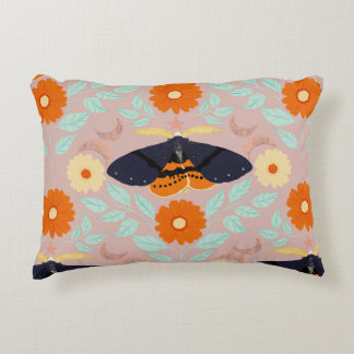 Cojín Decorativo Colección de Polillas Botánicas Caprichosas | Arte