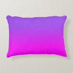 Cojín Decorativo Color de la sombra de color Neon Purple y Hot Pink<br><div class="desc">Color de la sombra de color Neon Purple y Hot Pink Ombre Fade - caliente, rosa, neón, morado, rosa y morado, sombrío, sombra, color, desvanecimiento, tendencia, brillante, fluorescente, resaltante, morado de neón brillante, rosa brillante, rosa caliente, rosa brillante, morado de neón, descolorido, color descolorido, desvanecido rosa caliente, morado neón neón...</div>