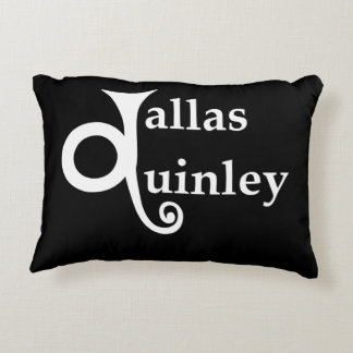 COJÍN DECORATIVO COLOR NEGRO Y BLANCO