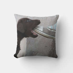 Cojín Decorativo ¡Coma Mi Zapato! Labrador Puppy