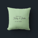 Cojín Decorativo Con amor agregar nombre de la pareja boda simple m<br><div class="desc">diseño femenino</div>