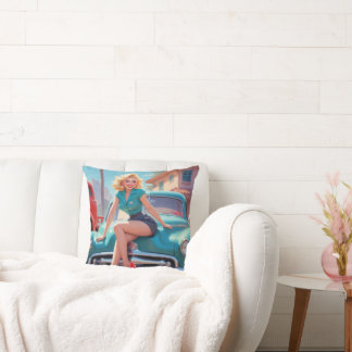 Cojín decorativo con chica de pinza de época