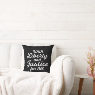 Cojín Decorativo Con libertad y justicia para todos protestan por l
