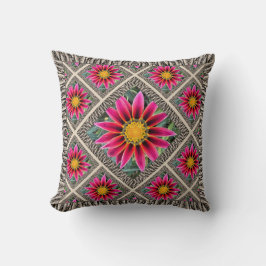 Cojín decorativo con Magenta Gazania
