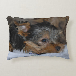 cojín decorativo con un perrito
