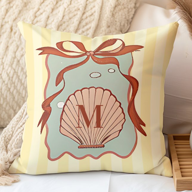 Cojín Decorativo Concha costera retro monograma personalizado (Subido por el creador)