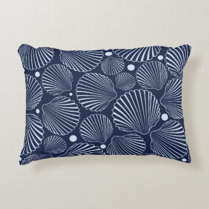 Cojín Decorativo conchas azules, patrón marino de verano.