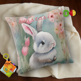 Cojín Decorativo Conejito adorable con flores de primavera en acuar