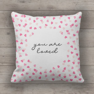 Cojín Decorativo Confeti de Corazones Rosados Dispersos Te Aman