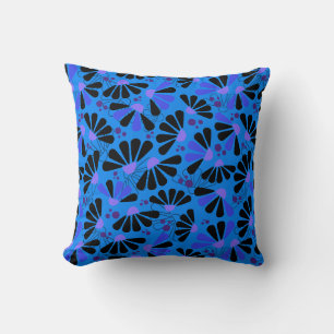 Cojín Decorativo Confetti de la Conefluente sobre el azul del paraí