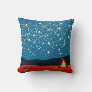 Cojín Decorativo Constelación nocturna indígena junto a una fogata