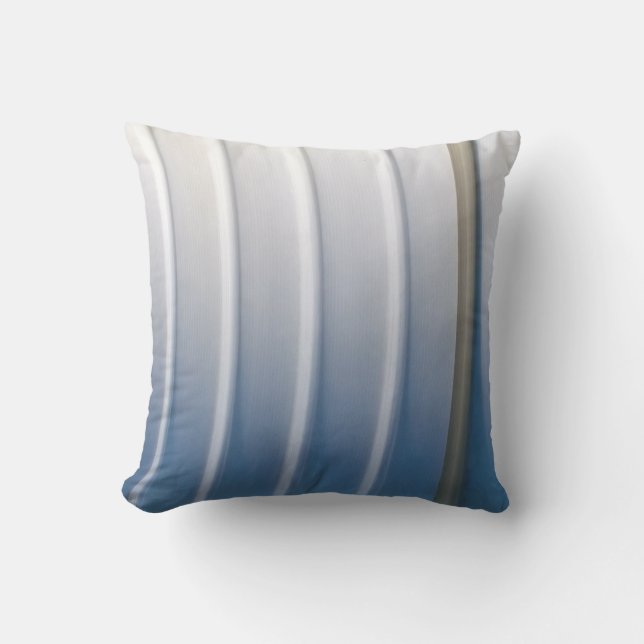 Cojín Decorativo Contenedor de plástico azul y blanco (Anverso)