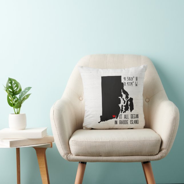 Cojín Decorativo Coordenadas GPS de Rhode Island con Corazón (Silla)