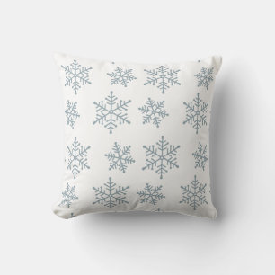 Cojín Decorativo Copo de Nieve Azul Claro sobre Blanco