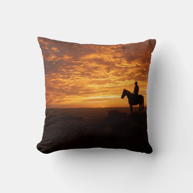 Cojín Decorativo Copper Sunset Warm Tones Cowboy Silhouette Art (Anverso)
