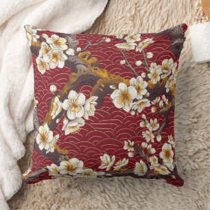 Cojín Decorativo Coral Crema Flor de Ciruelo Japonés Patrón Burgund