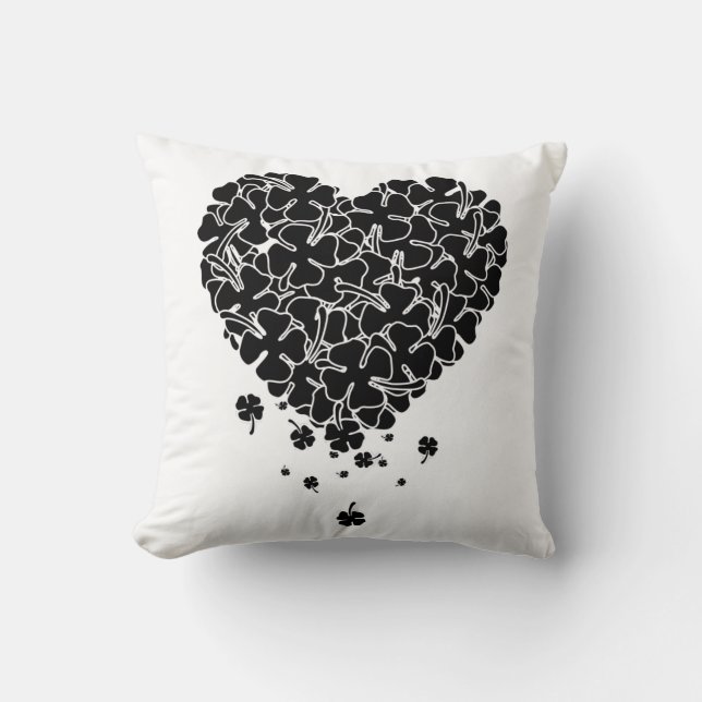 Cojín Decorativo Corazón de encantamiento negro (Anverso)