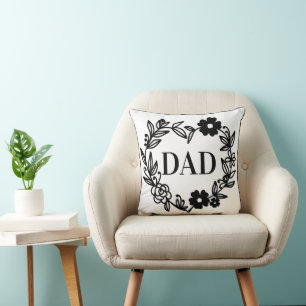 Cojín Decorativo Corazón floral negro con DAD dentro